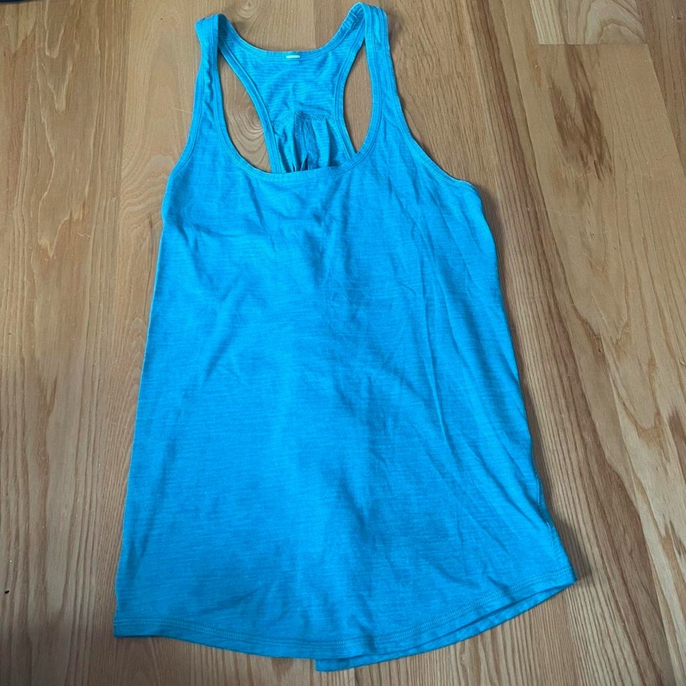 Lululemon swiftly tank top blue